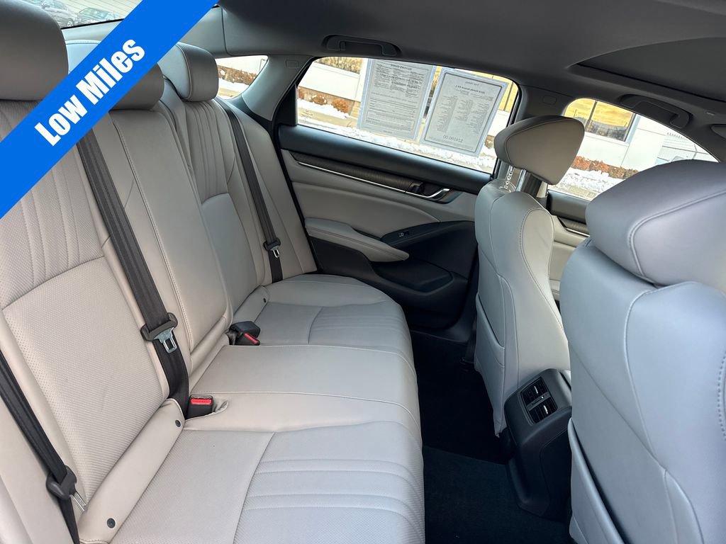 Used 2019 Honda Accord EX-L image 10