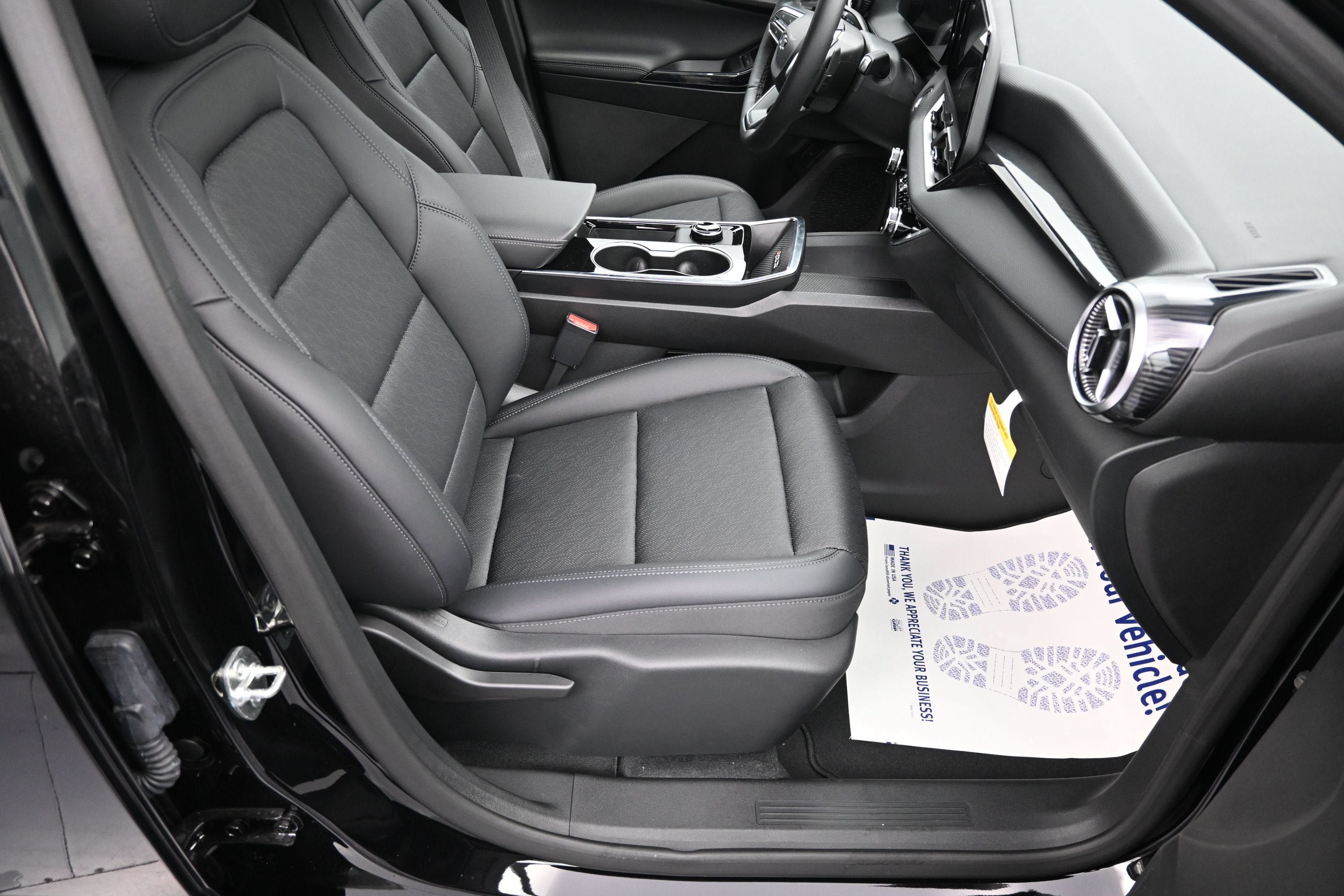 New 2027 Chevrolet Equinox LT w/ Convenience Package II AWD/4WD image 34