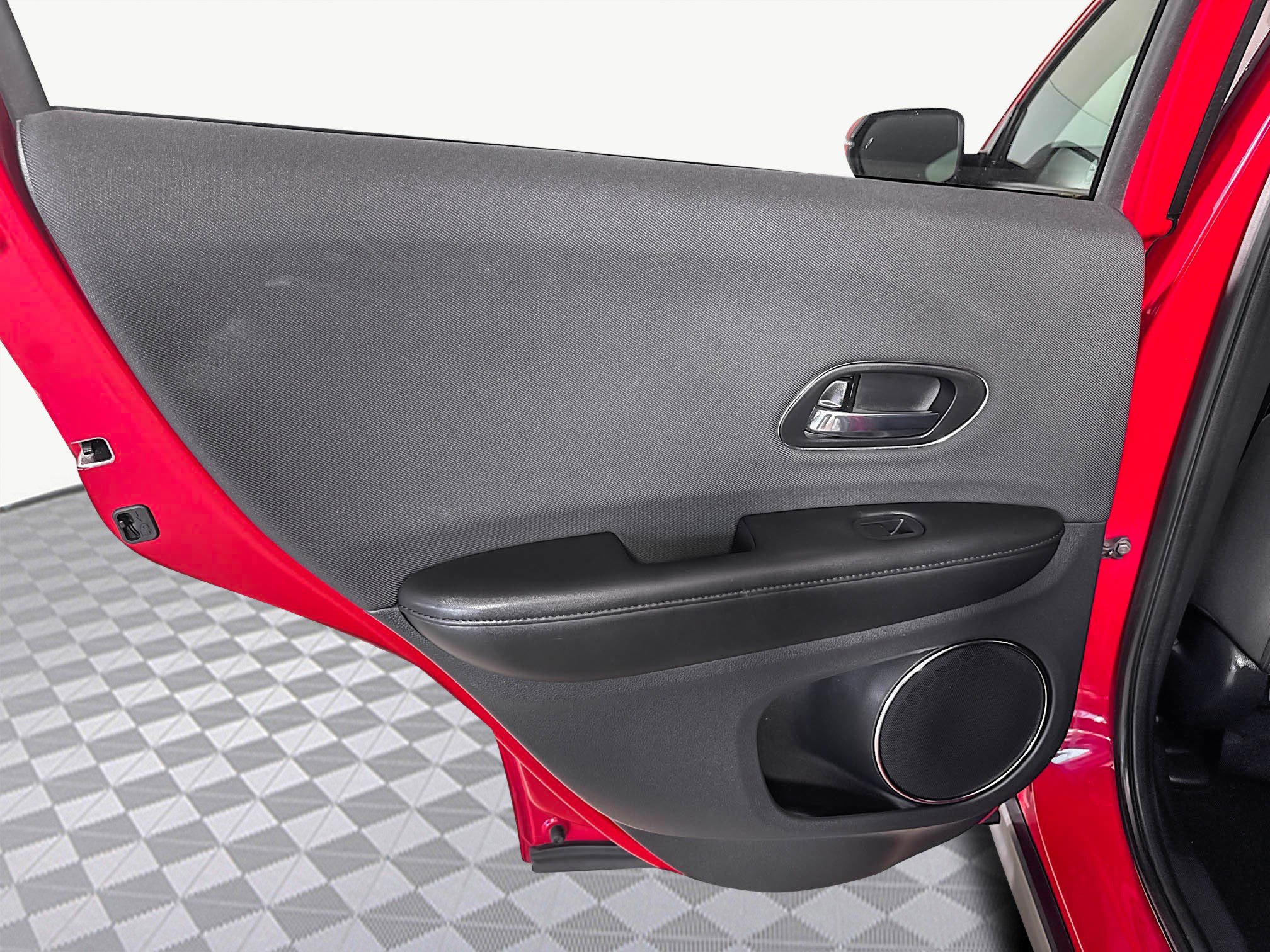 Used 2020 Honda HR-V EX image 26