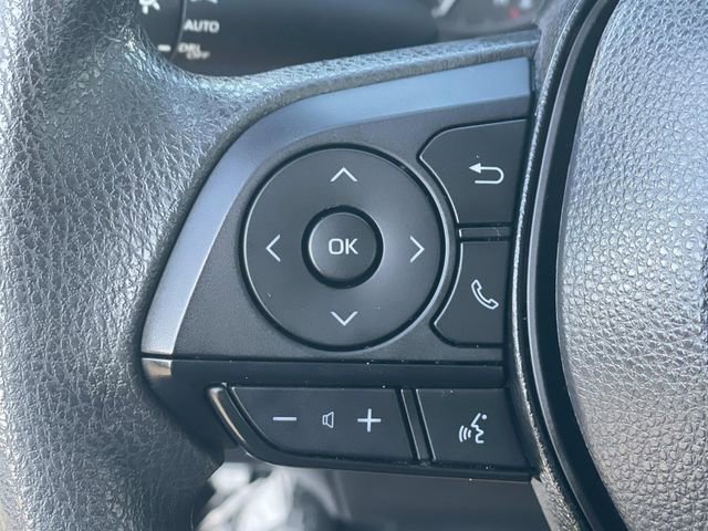 Used 2024 Toyota Corolla LE w/ LE Convenience Package image 9