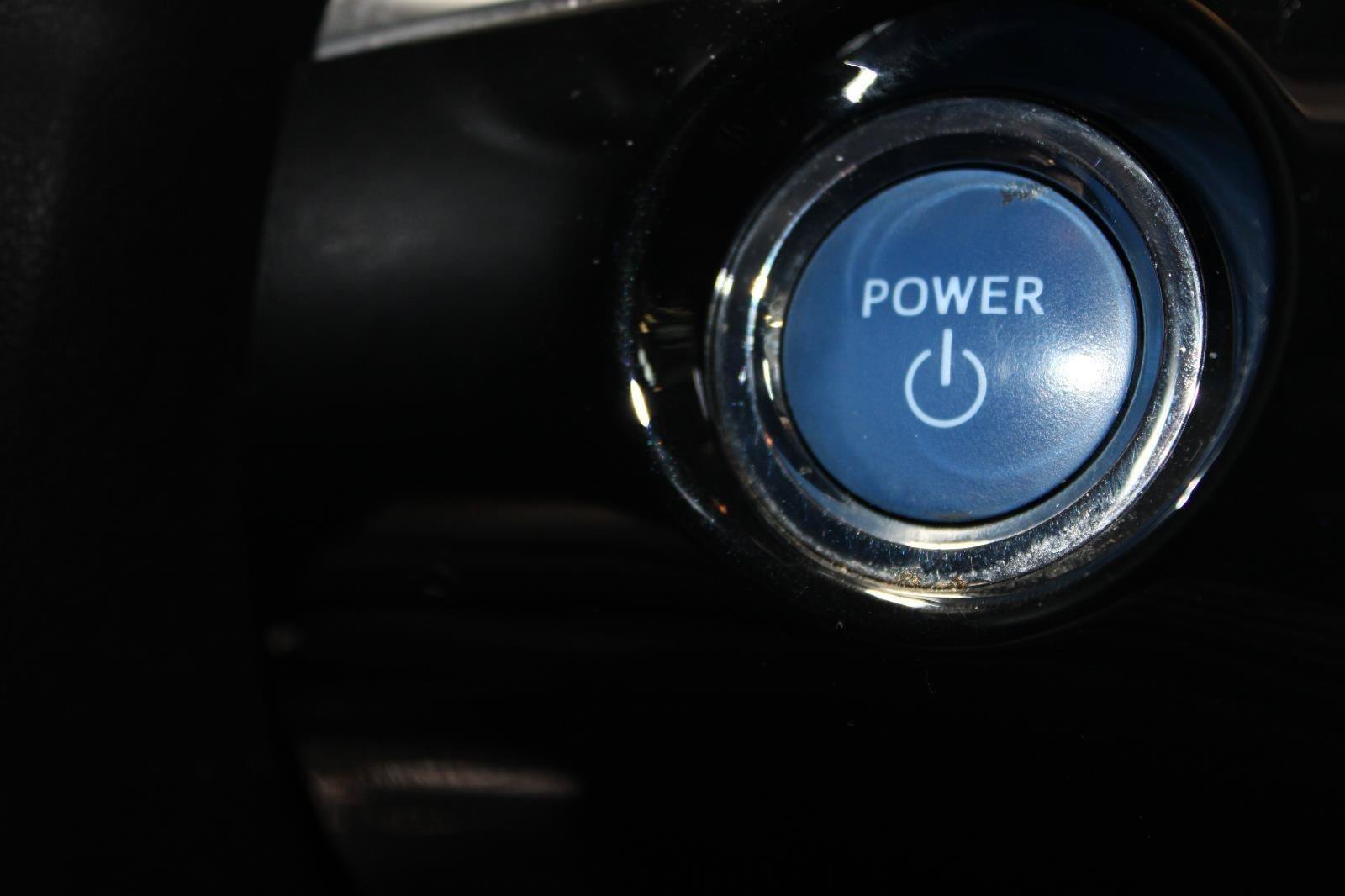 Used 2021 Toyota Prius Prime XLE FWD image 28
