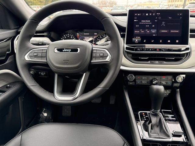 New 2026 Jeep Compass Limited image 18