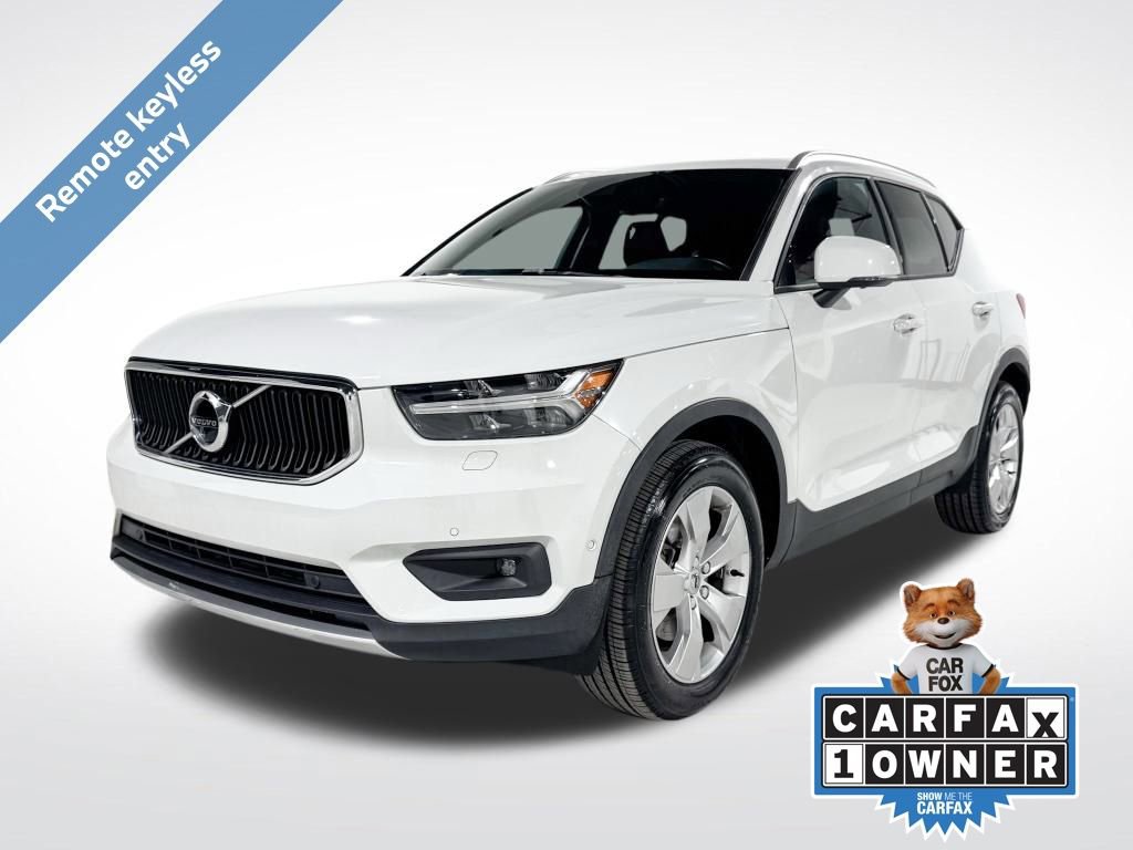 Used 2019 Volvo XC40 T5 Momentum