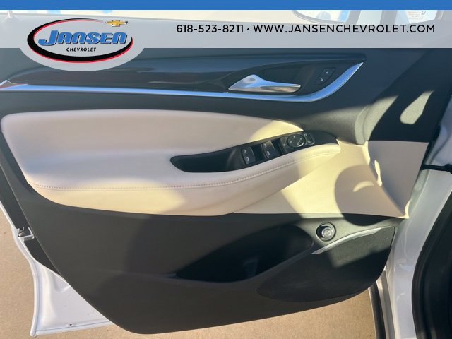 Used 2024 Buick Enclave Essence w/ Experience Buick Package FWD image 15