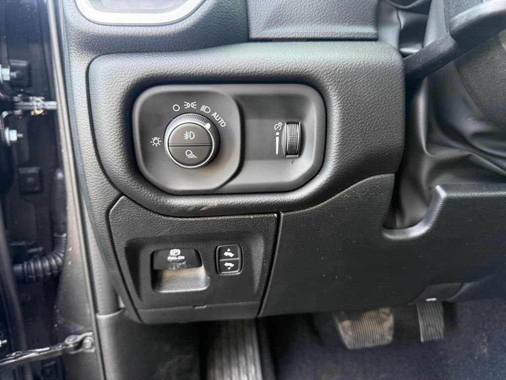New 2026 RAM 1500 Big Horn AWD/4WD image 15