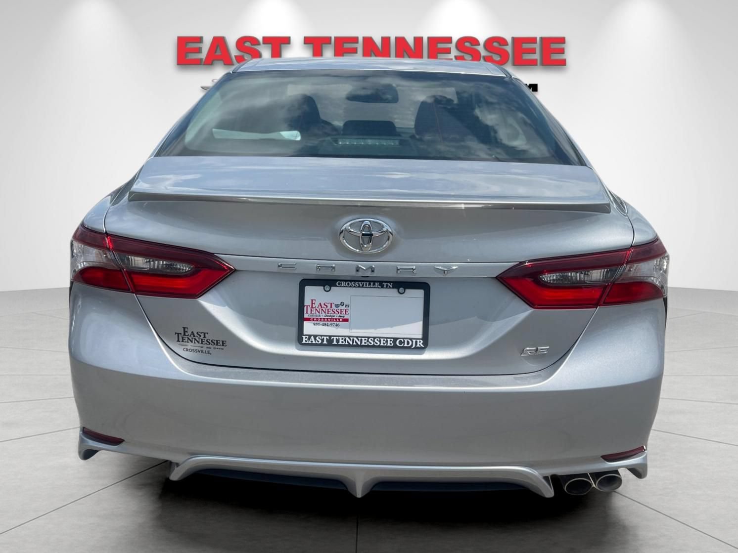 Used 2024 Toyota Camry SE FWD image 4