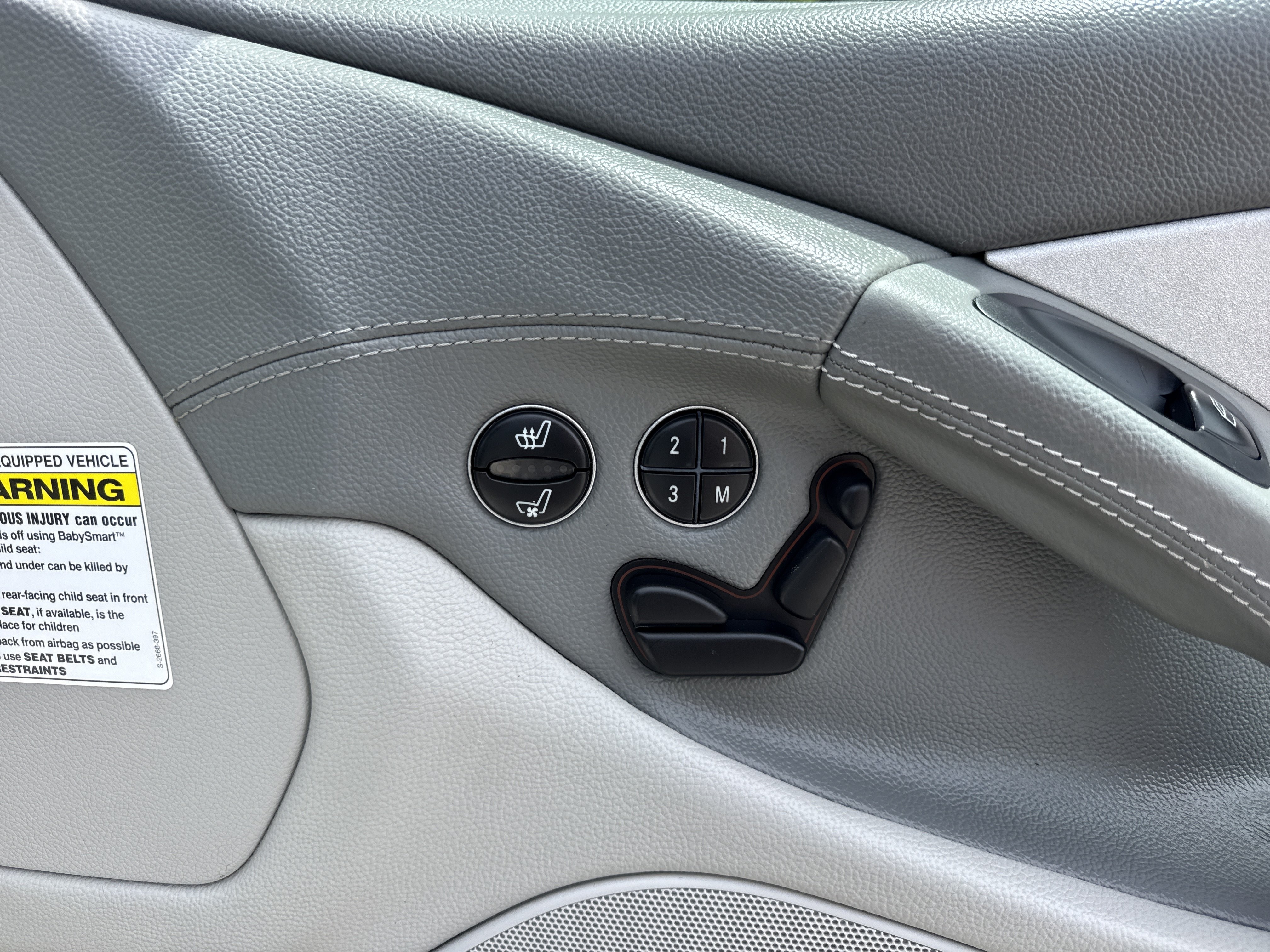 Used 2006 Mercedes-Benz SL 55 AMG image 22
