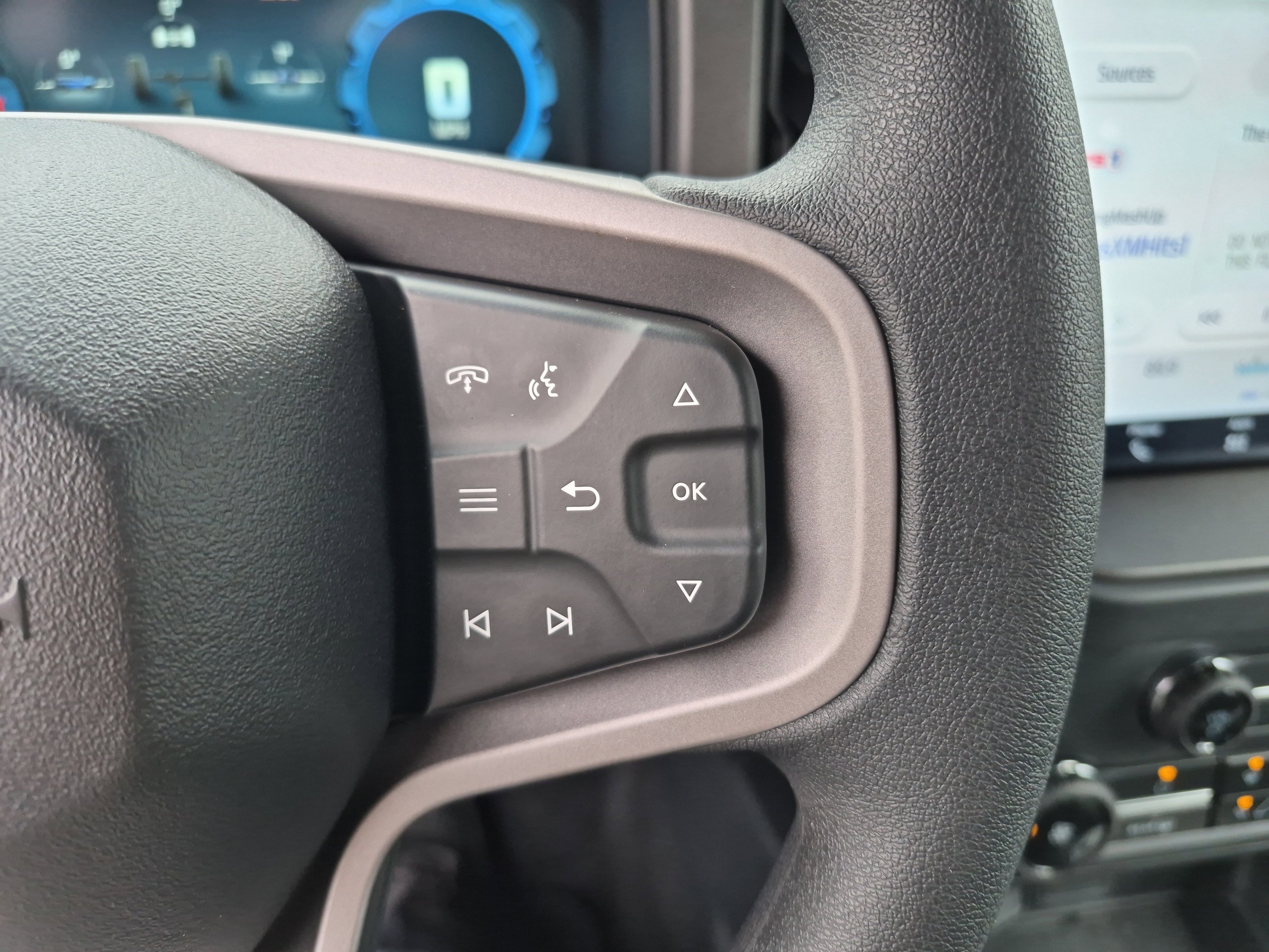 New 2025 Ford Bronco 2-Door w/ Sasquatch Package image 24