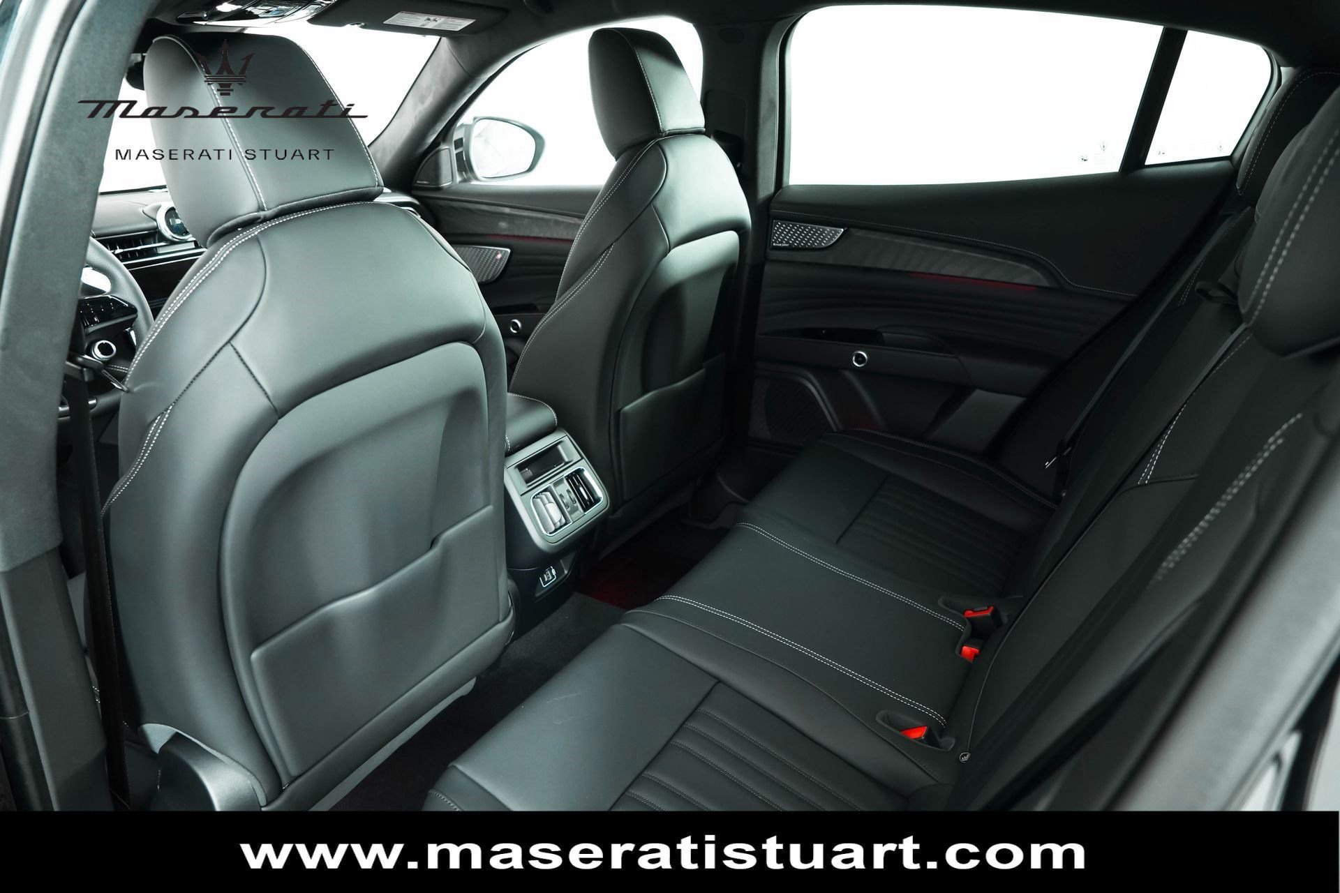 New 2025 Maserati Grecale Modena AWD/4WD image 22