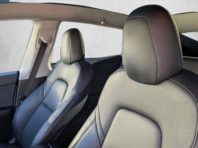 Used 2021 Tesla Model Y Long Range image 14