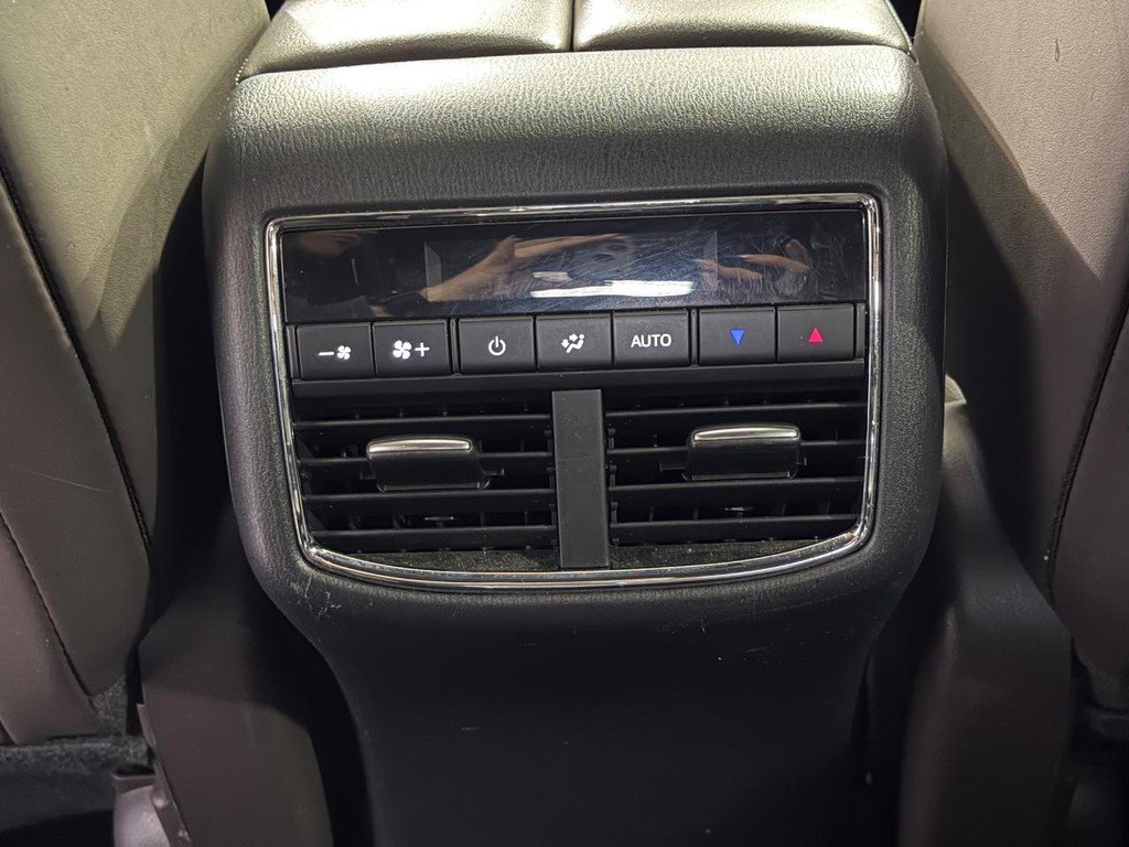 Used 2021 MAZDA CX-9 Signature image 15