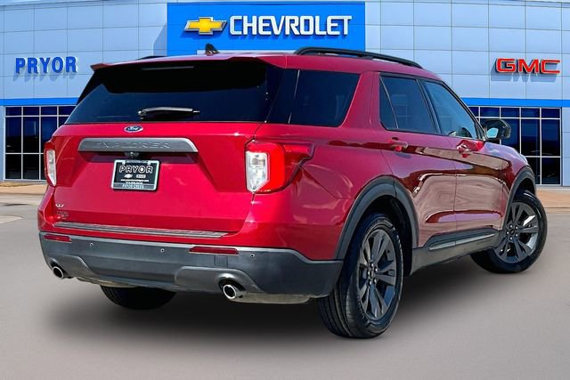 Used 2021 Ford Explorer XLT w/ Equipment Group 202A RWD image 5