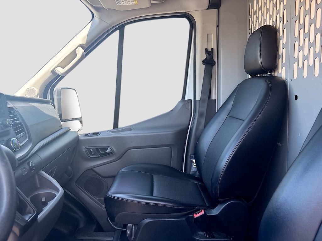 Used 2020 Ford Transit 250 Medium Roof image 33
