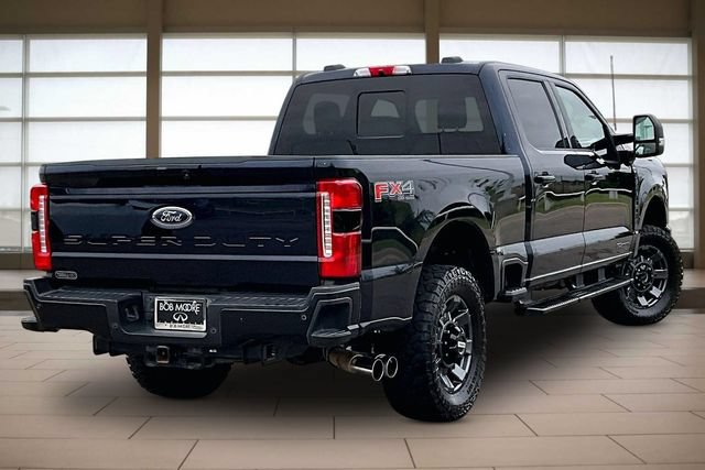 Used 2023 Ford F250 Lariat w/ Sport Appearance Package AWD/4WD image 2