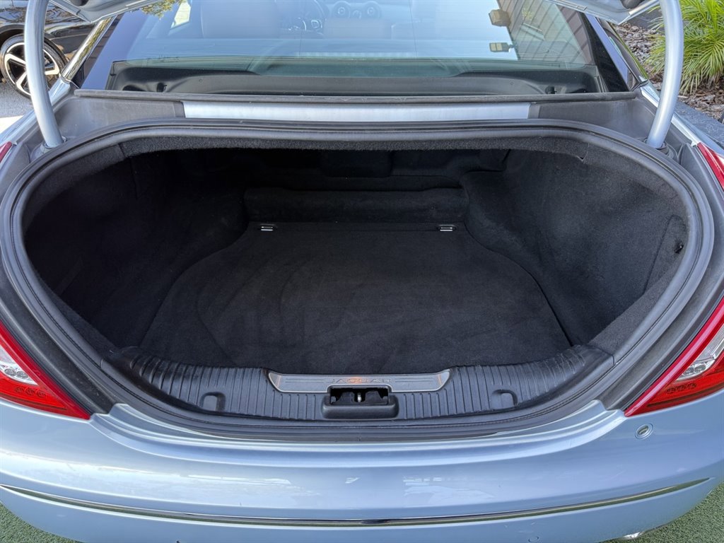 Used 2014 Jaguar XJ AWD image 36