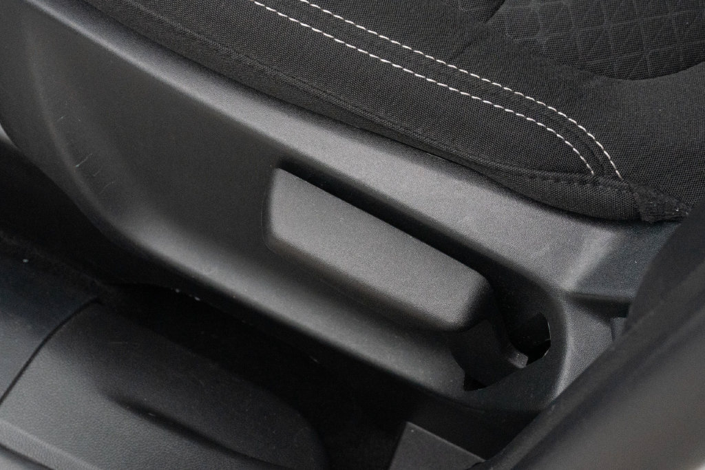 Used 2025 Ford Escape Active FWD image 15