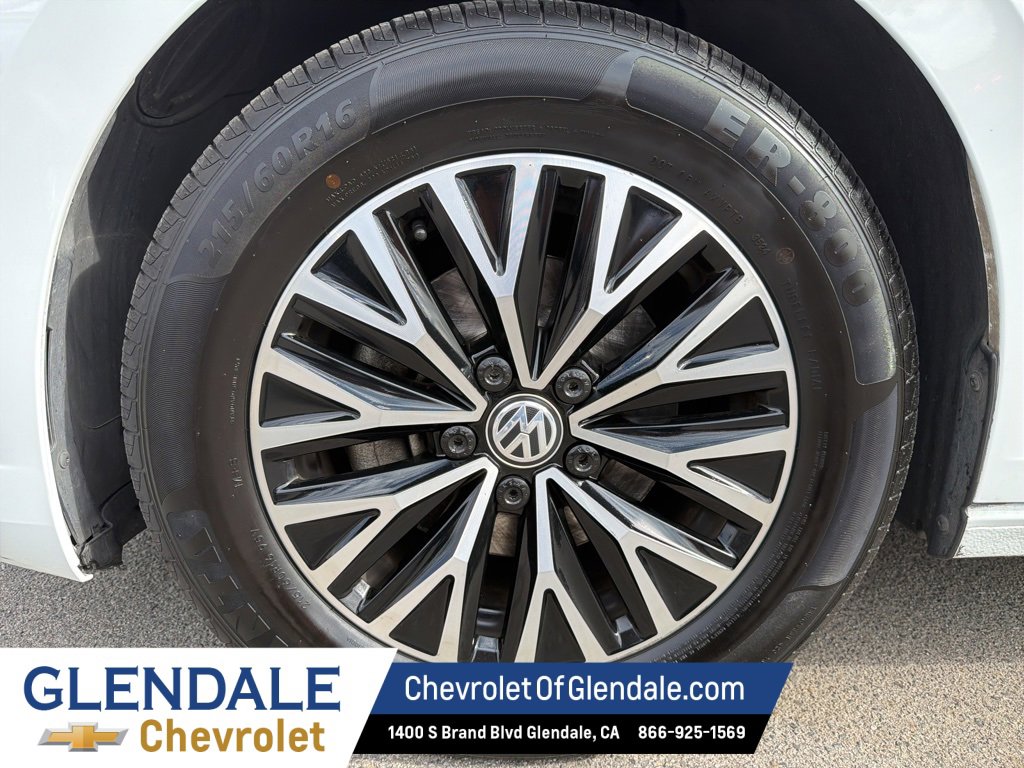 Used 2019 Volkswagen Jetta SE image 24
