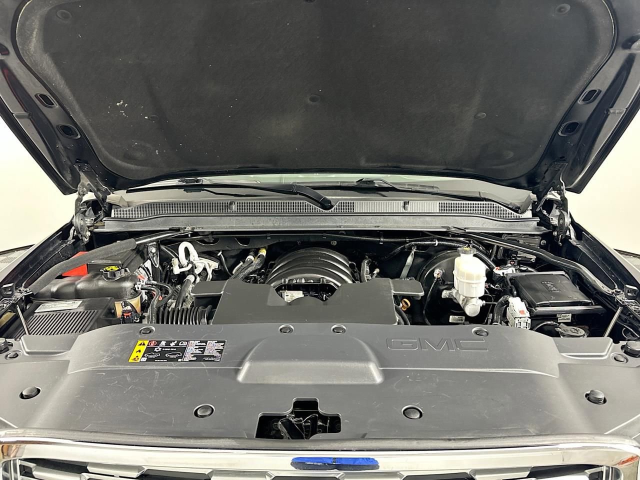 Used 2019 GMC Yukon Denali image 47