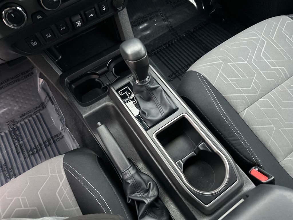 Certified 2022 Toyota Tacoma TRD Off-Road image 23