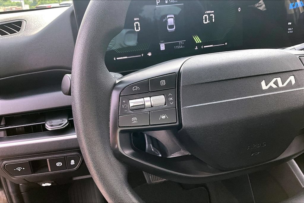 Used 2025 Kia K4 FWD image 20