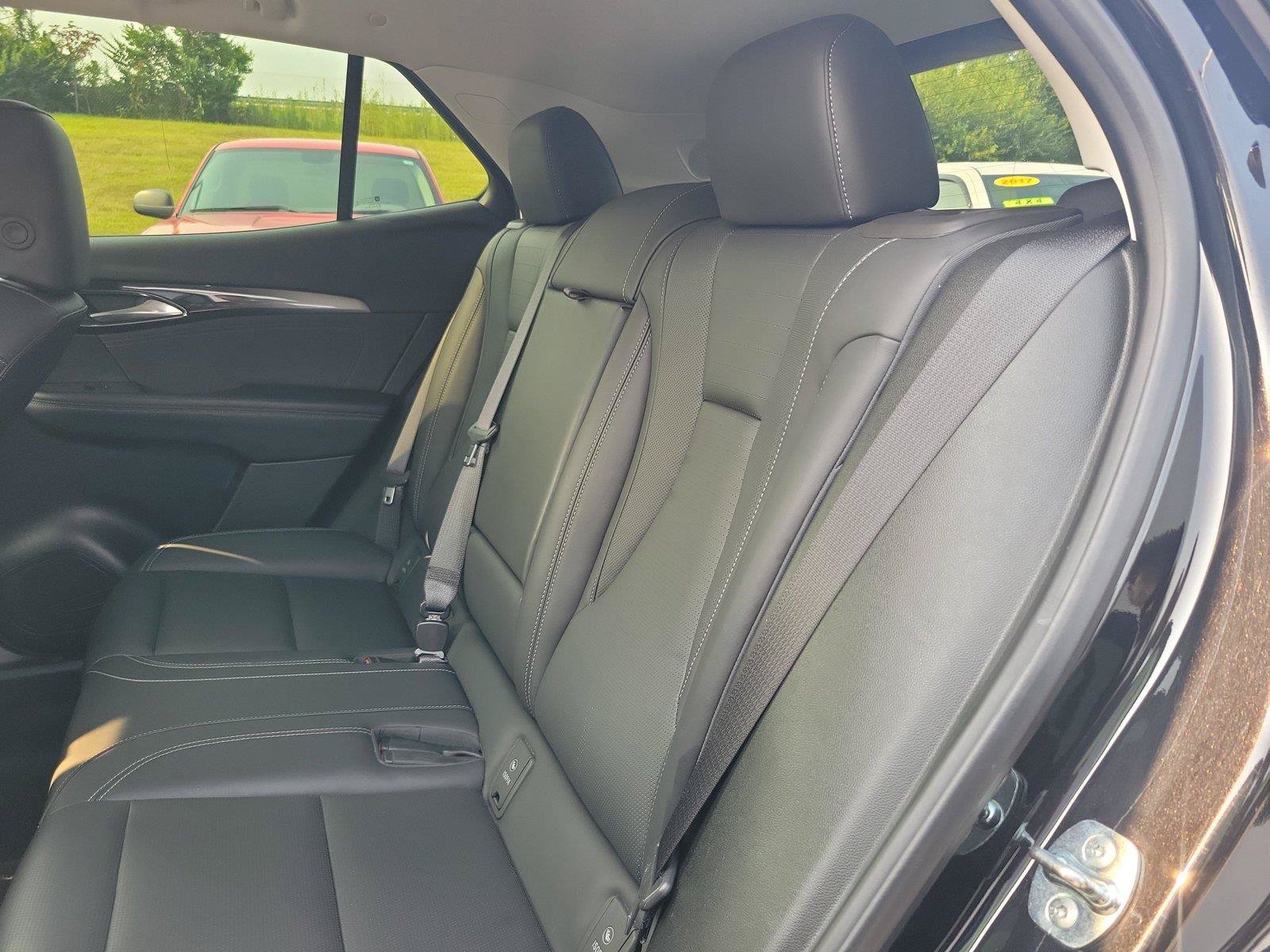 Used 2024 Buick Envision Preferred AWD/4WD image 10