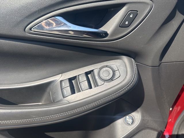 Used 2023 Buick Encore GX Select w/ Sport Touring Package image 10