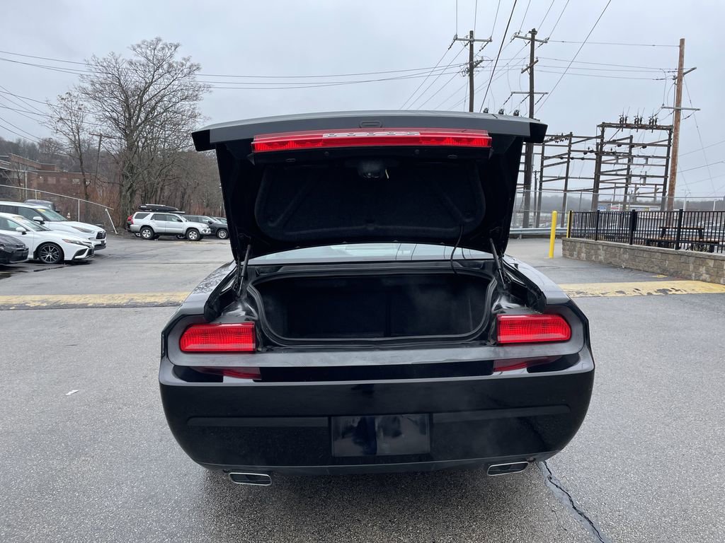 Used 2014 Dodge Challenger R/T w/ Sound Group II image 13