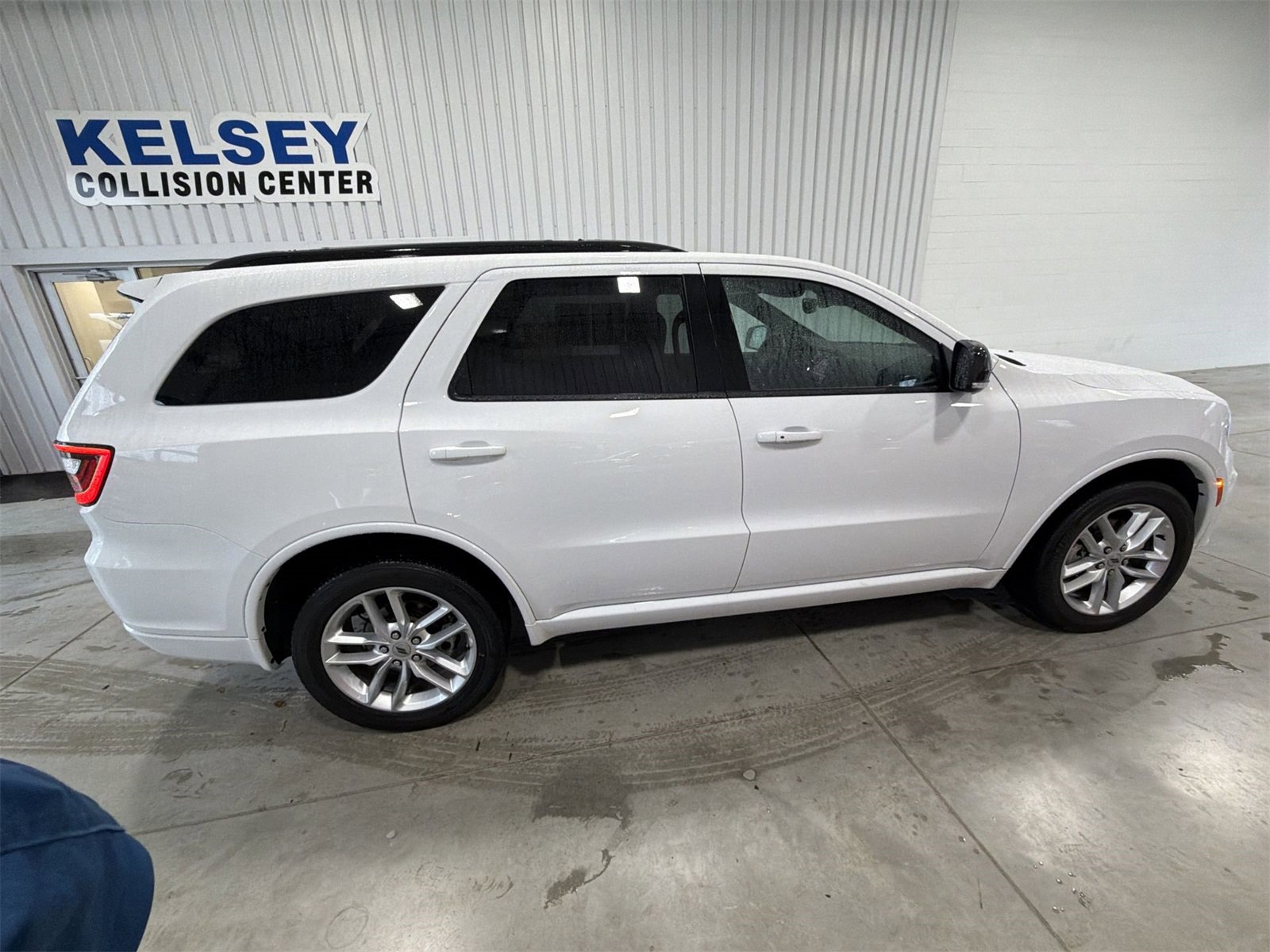 Used 2024 Dodge Durango GT image 9