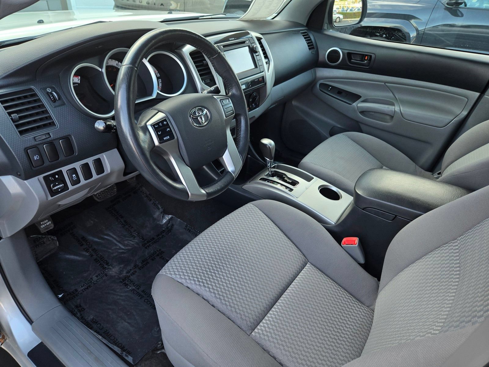 Used 2013 Toyota Tacoma PreRunner w/ SR5 Pkg RWD image 8