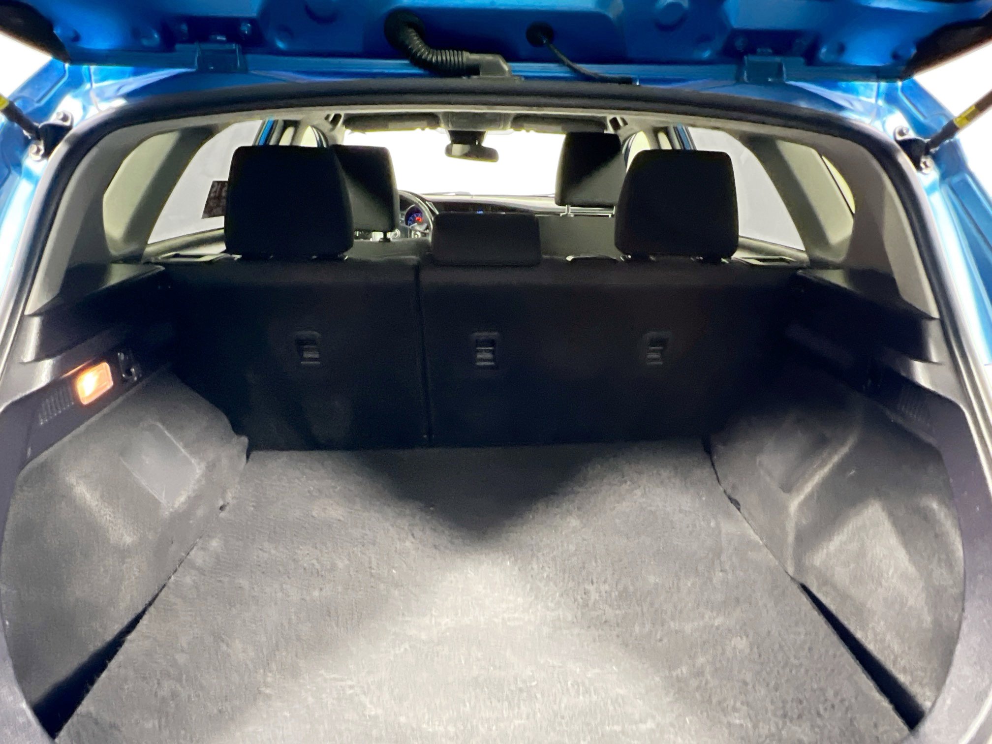 Used 2017 Toyota Corolla iM image 32