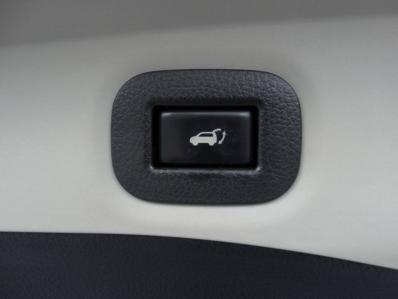 Used 2015 Nissan Rogue AWD SL w/ Premium Package image 37