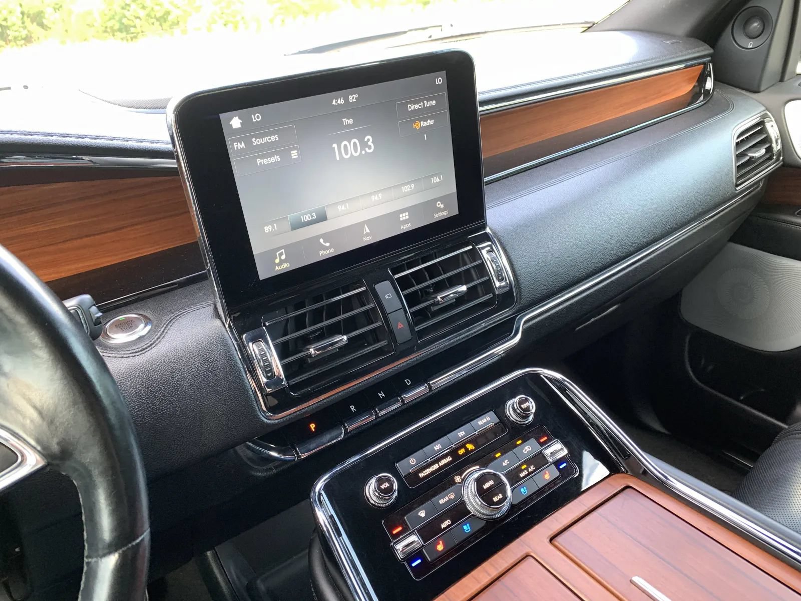 Used 2018 Lincoln Navigator L Reserve w/ Technology Package AWD/4WD image 13