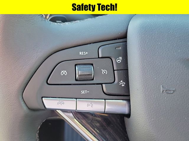 Used 2025 Cadillac XT6 Premium Luxury w/ Technology Package image 11