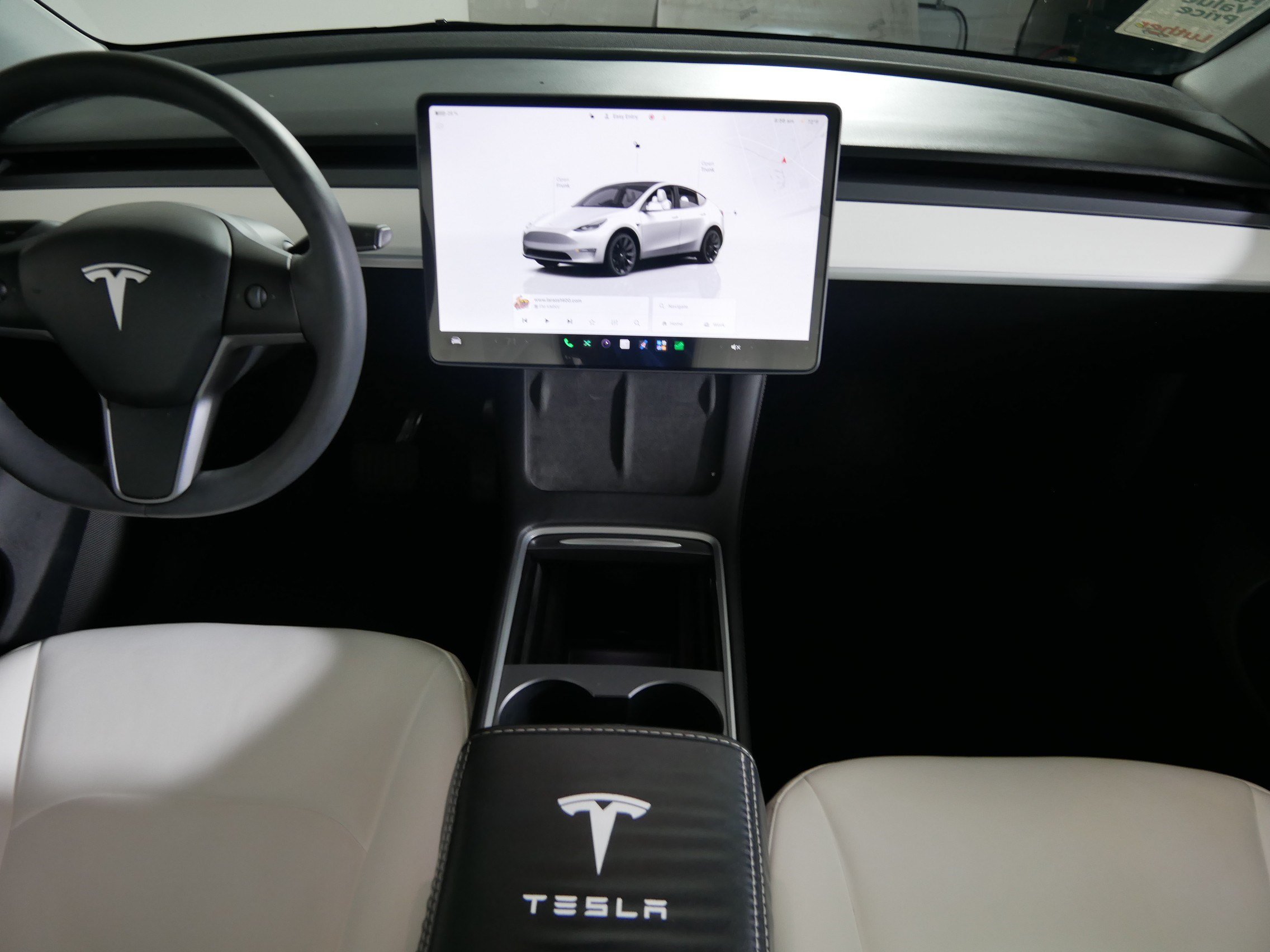Used 2023 Tesla Model Y Long Range AWD/4WD image 10
