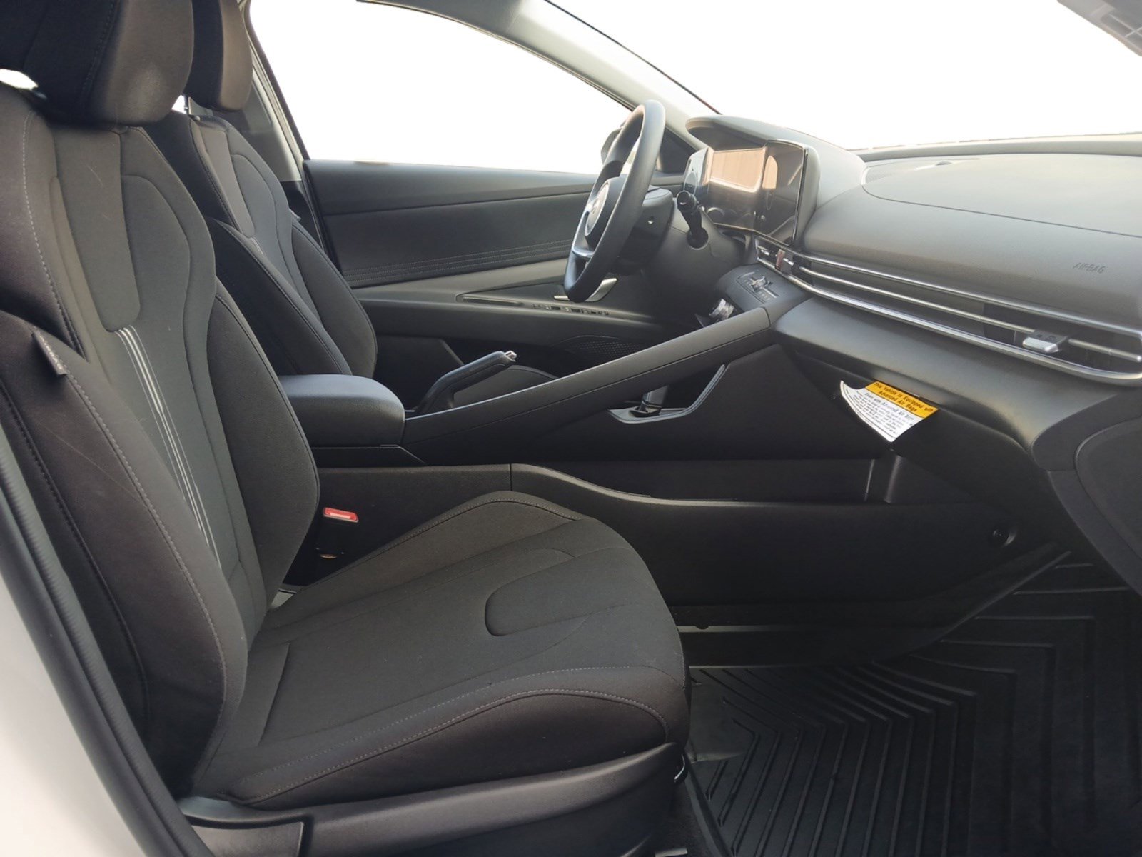 Certified 2024 Hyundai Elantra SEL image 15