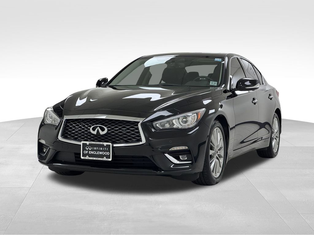 Used 2022 INFINITI Q50 Luxe w/ Cargo Package image 3