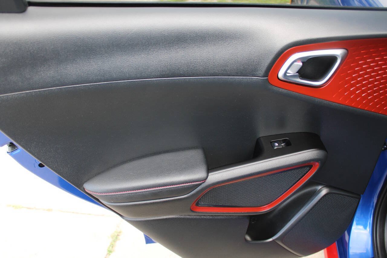 Used 2022 Kia Soul Turbo FWD image 15