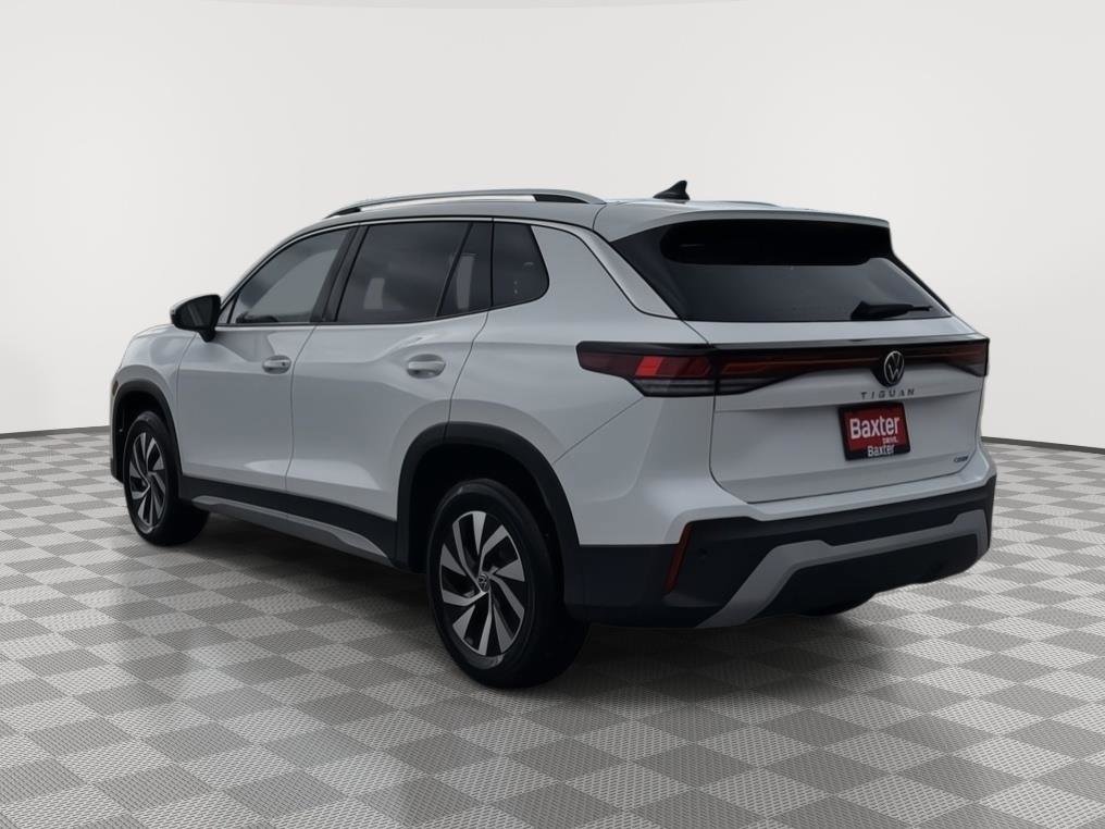 New 2026 Volkswagen Tiguan S image 5