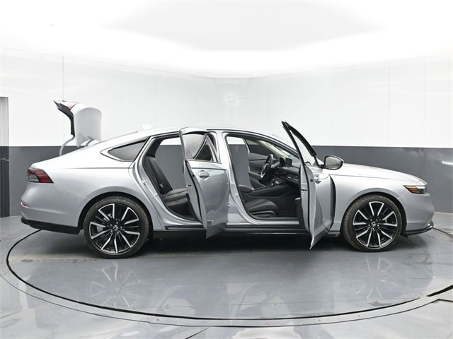 Used 2024 Honda Accord Touring image 52