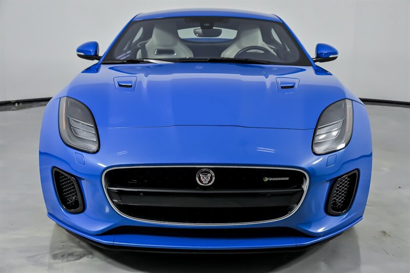 Used 2018 Jaguar F-TYPE R-Dynamic AWD/4WD image 4