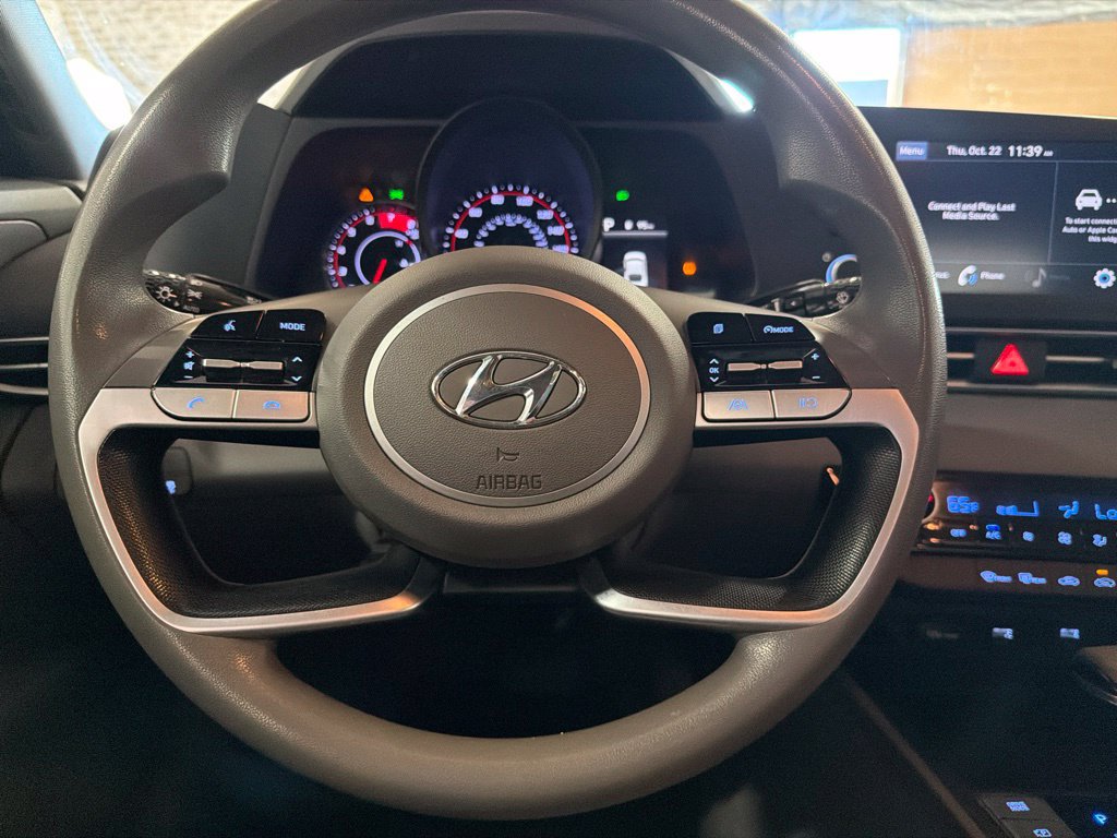 Used 2021 Hyundai Elantra SEL FWD image 20