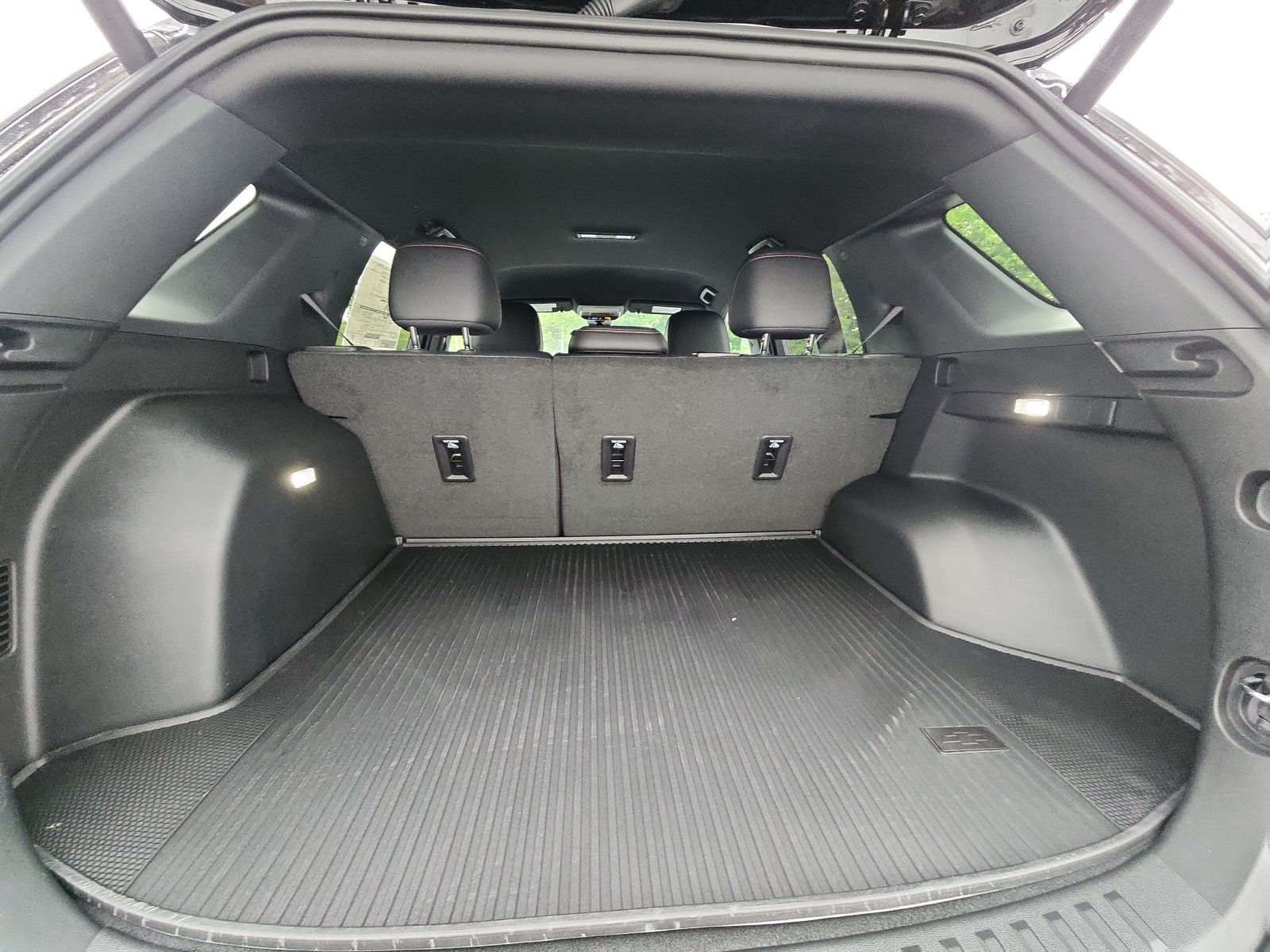 New 2026 Chevrolet Equinox RS w/ Safety and Technology Package FWD image 25