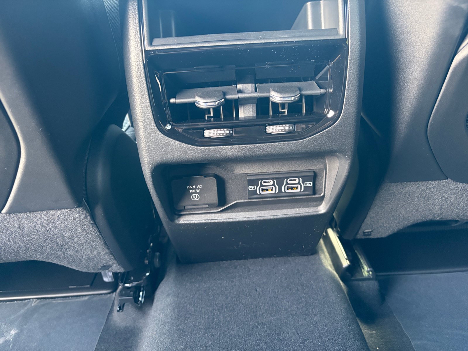 New 2026 Jeep Grand Cherokee Laredo X AWD/4WD image 31