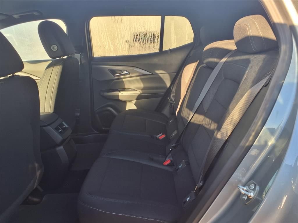 New 2026 Chevrolet Equinox EV LT image 13