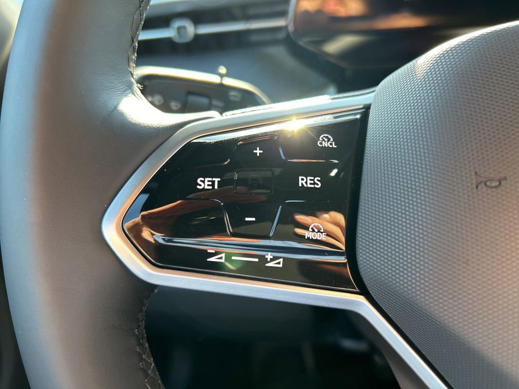 New 2025 Volkswagen ID. Buzz Pro S image 22