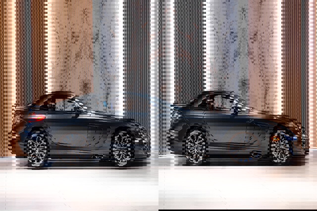 Used 2005 Mercedes-Benz SLR image 5