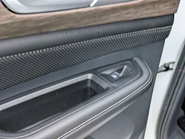 Used 2025 Volkswagen Atlas SEL Premium R-Line AWD/4WD image 26