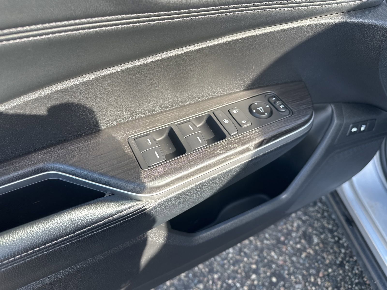 Used 2018 Honda Clarity Plug-In Hybrid image 19