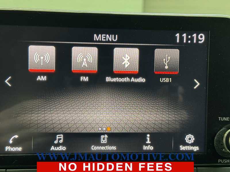 Used 2021 Nissan Rogue S image 26