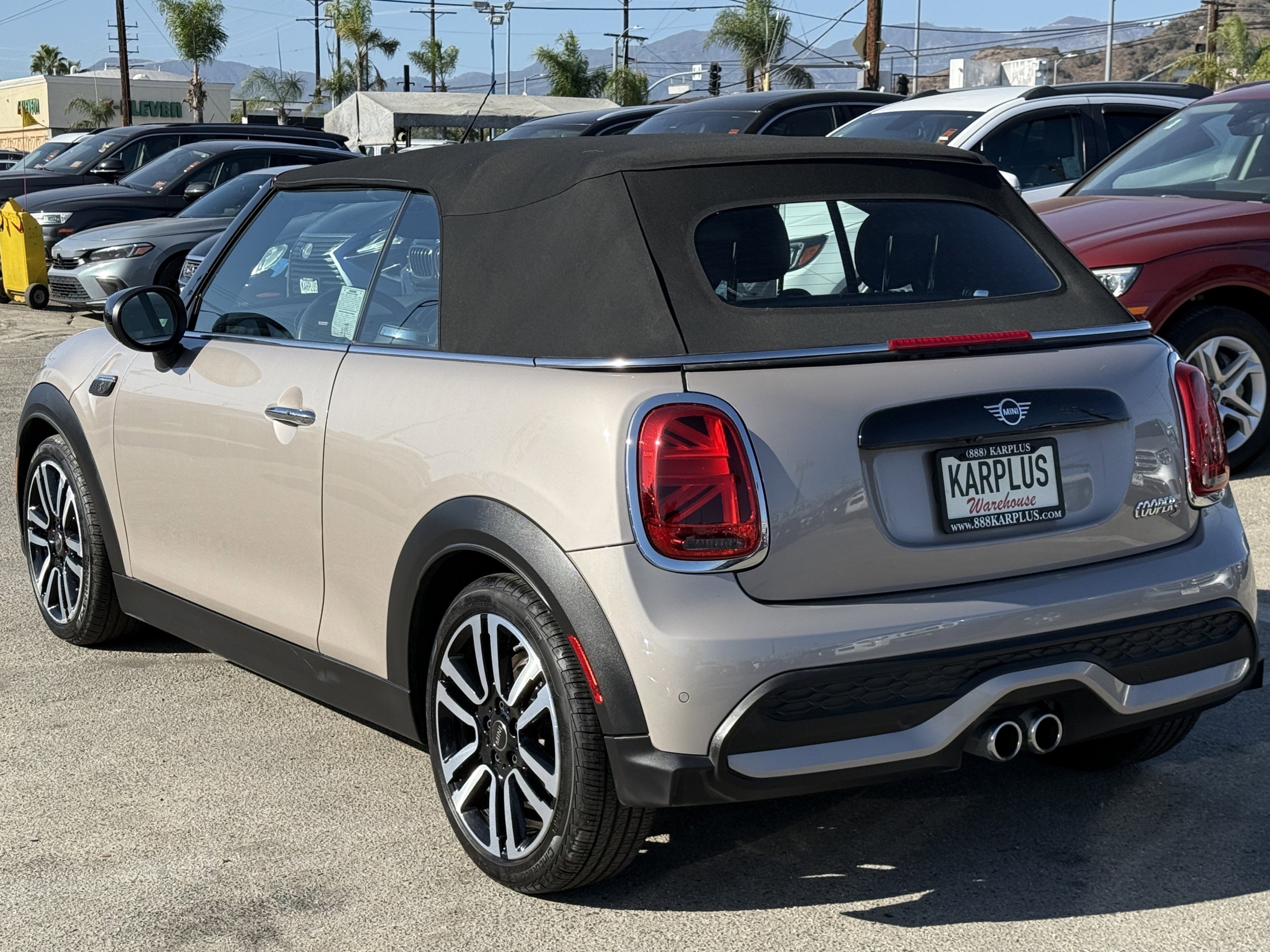 Used 2024 MINI Cooper S image 10
